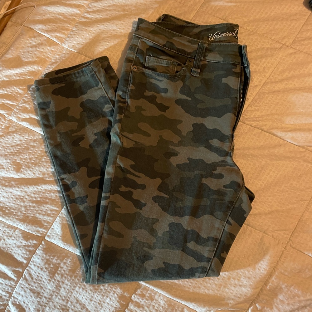 Womens camo pants